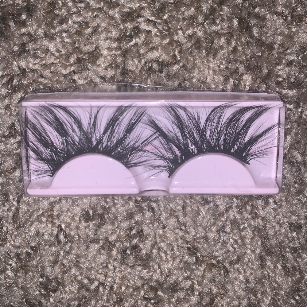 False Eyelashes